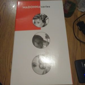 Mannequin Head Pivot Point Irene NIB